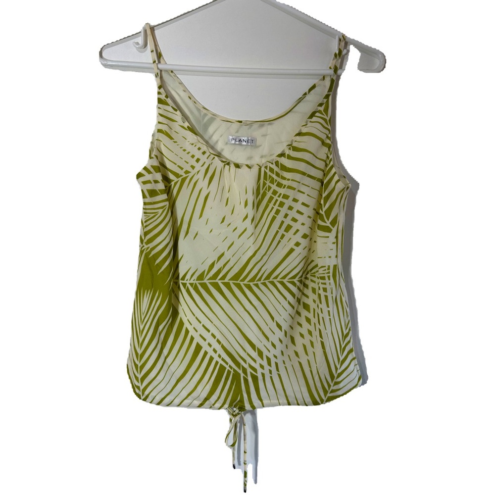 PLANET 100% SILKE TOP SPAGHETTI STRAPS CROPPED WITH WAIST TIE IN SIZE 8